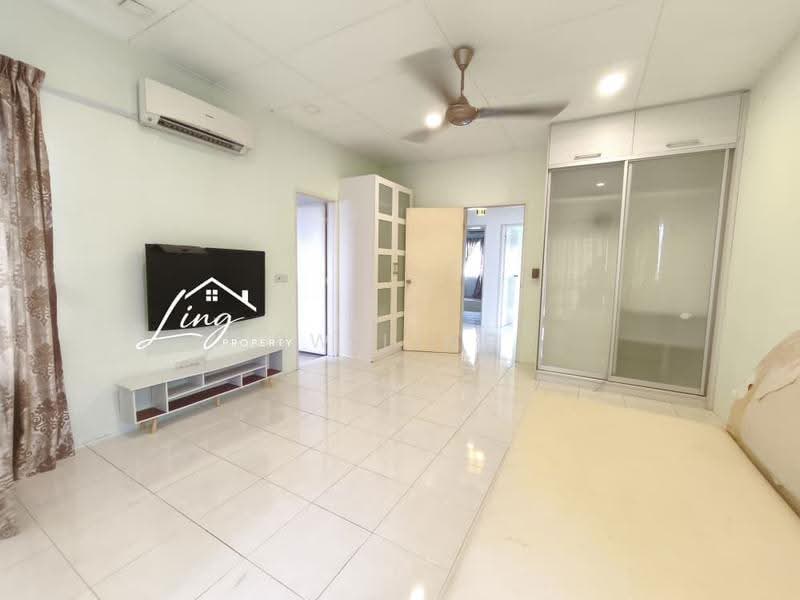 2-storey Terraced House for Rent in Setia Impian (Setia Alam) - SW Ling - Master Bedroom - PropertyGuru.com.my
