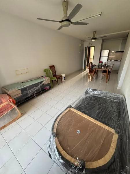 Pangsapuri untuk Disewa di Alam Prima - Sam Chan - Living Room - PropertyGuru.com.my