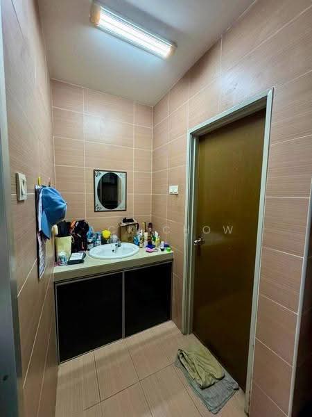 2-storey Terraced House for Sale in Taman Bestari Indah (Ulu Tiram) - Zack Chow - Bathroom - PropertyGuru.com.my