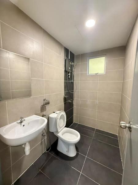 Apartment for Rent at Palm Garden Apartment - Leia Lian - Bathroom - PropertyGuru.com.my