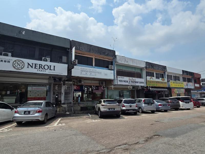 Kedai / Pejabat untuk Dijual di Taman Johor Jaya (Johor Bahru) - Terrence Gan - Exterior - PropertyGuru.com.my
