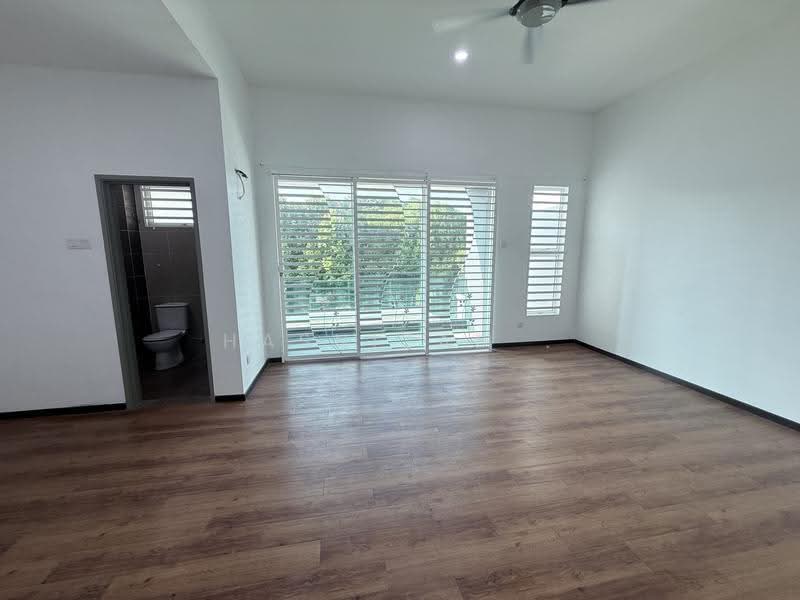 2-storey Terraced House for Rent in Bukit Banyan (Sungai Petani) - Hasnizam . - Bathroom - PropertyGuru.com.my