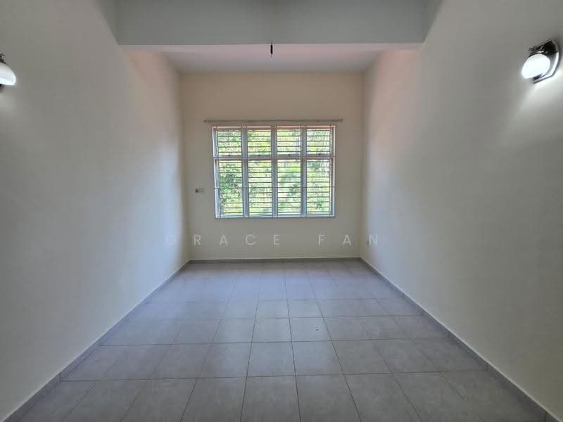 2-storey Terraced House for Sale in Taman Kampung Majid (Kluang) - Grace Fan - PropertyGuru.com.my