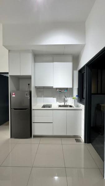 Service Residence for Rent at Aera Residence - Sze Yan Shim - Kitchen - PropertyGuru.com.my