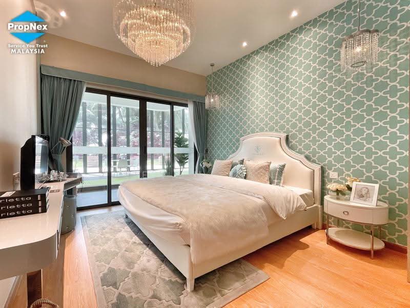 Condominium for Sale at Bay Point @ Country Garden Danga Bay - Kevin Tan - Bedroom - PropertyGuru.com.my