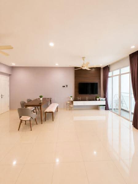 Kondominium untuk Dijual di Arena Residence - Ooi Chee Khoon - Living Lounge - PropertyGuru.com.my