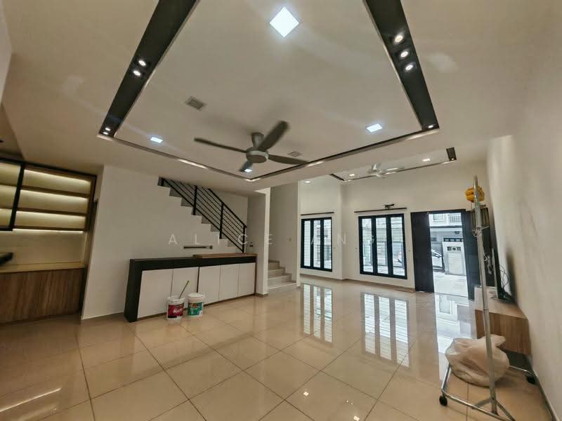 Rumah Teres 2-Tingkat untuk Disewa di Taman Desa Tebrau (Tebrau) - Alice Ang - PropertyGuru.com.my