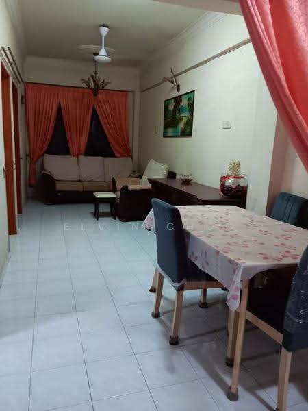 Flat for Sale at Taman Gamelan Indah - Elvin Choo - Living Room - PropertyGuru.com.my