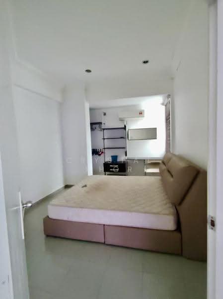 Kondominium untuk Dijual di Leader Garden - Crystal Khor - Bedroom - PropertyGuru.com.my