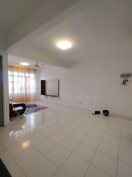 Apartment for Rent at The Pulse Condominium - Kaze Kang - Living Room - PropertyGuru.com.my