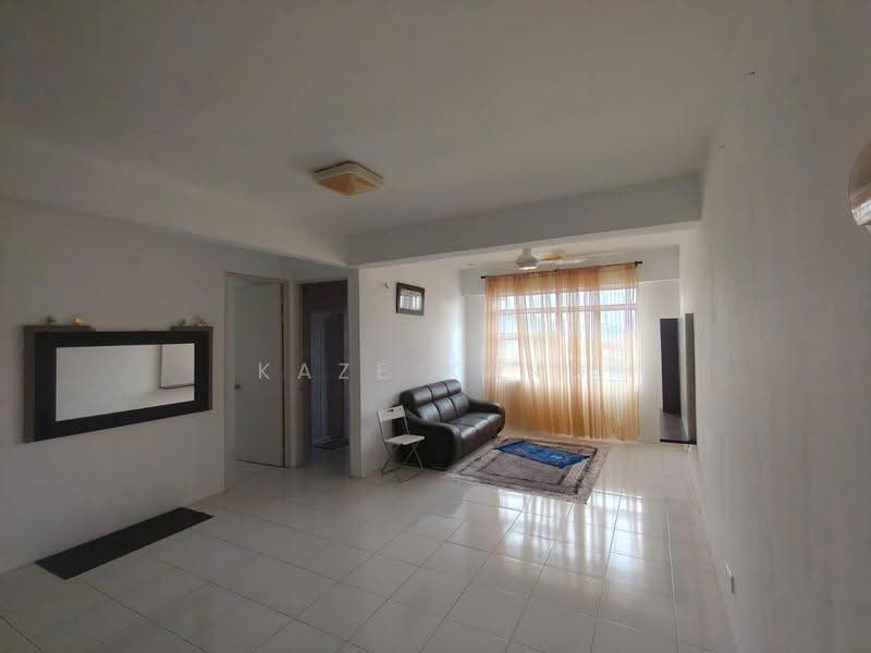 Apartment for Rent at The Pulse Condominium - Kaze Kang - Living Room - PropertyGuru.com.my