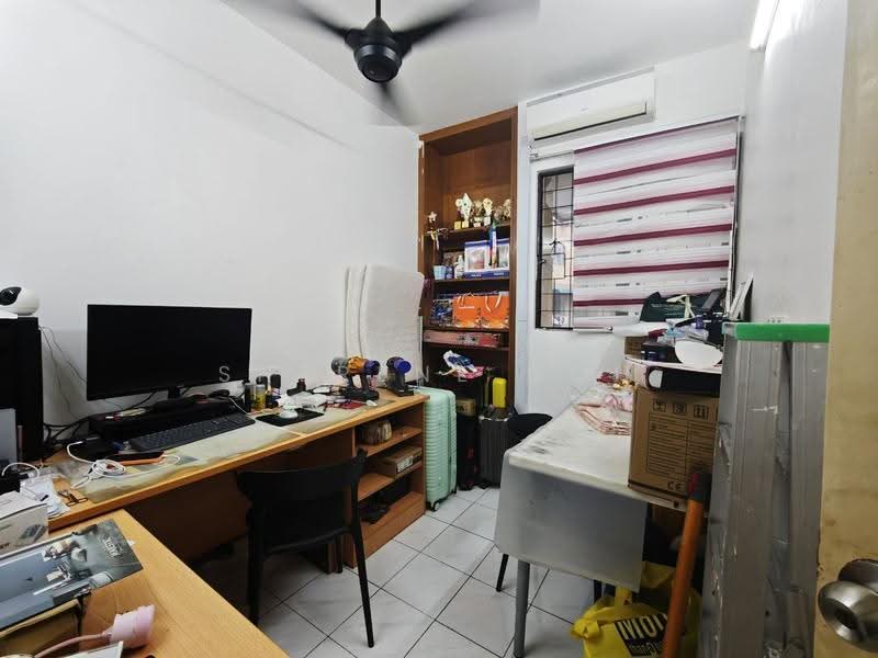 Apartment for Rent at Puteri Court - Sherene Goh - Study - PropertyGuru.com.my