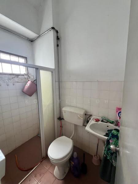Condominium for Sale at Menara Seputih - Kok Yee Loh - Bathroom - PropertyGuru.com.my