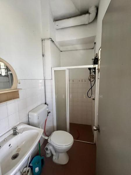 Condominium for Sale at Menara Seputih - Kok Yee Loh - Bathroom - PropertyGuru.com.my