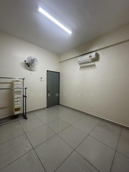 Apartment for Sale at Mahkota Residence - Grant Yip - Interior - PropertyGuru.com.my