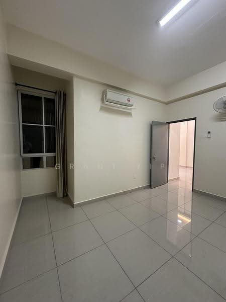 Apartment for Sale at Mahkota Residence - Grant Yip - Interior - PropertyGuru.com.my