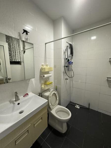 Apartment for Sale at Mahkota Residence - Grant Yip - Bathroom - PropertyGuru.com.my