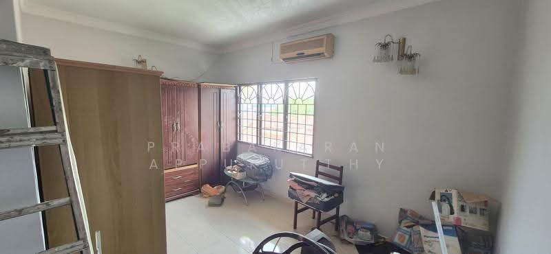 Pangsapuri untuk Dijual di Pangsapuri Subang Impian - Prabakaran Appukutthy - Bedroom - PropertyGuru.com.my