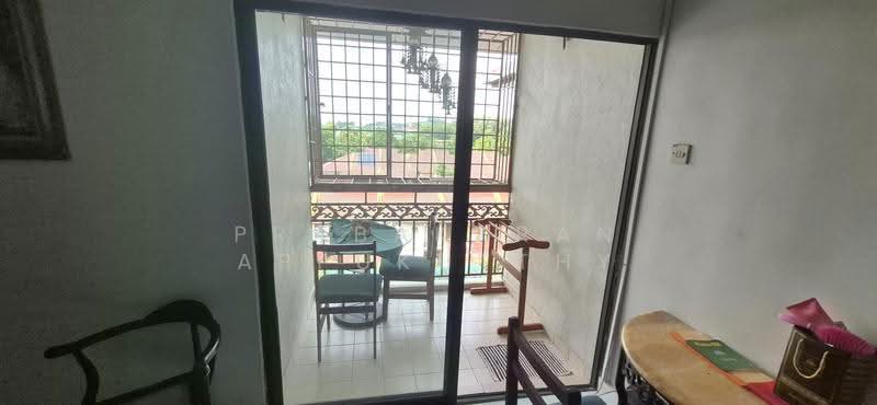 Pangsapuri untuk Dijual di Pangsapuri Subang Impian - Prabakaran Appukutthy - Balcony - PropertyGuru.com.my