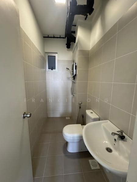 Apartment for Rent at Residensi Seri Wahyu - Frankie Ong - Bathroom - PropertyGuru.com.my