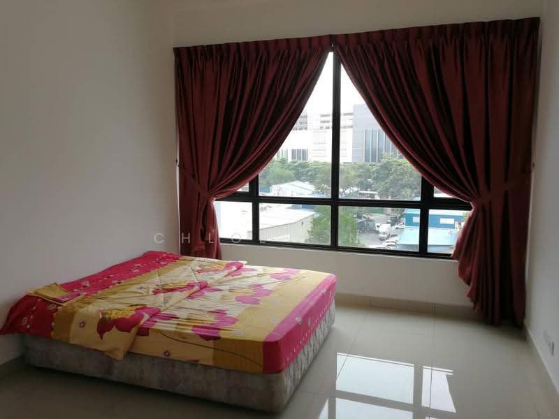 Kediaman Servis untuk Dijual di Greenfield Regency - Chloe Ying - Bedroom - PropertyGuru.com.my