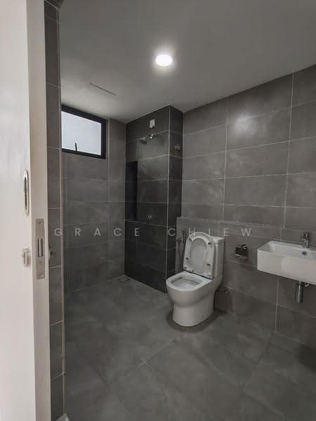 2-storey Terraced House for Rent in Iskandar Puteri (Nusajaya) (Johor) - Grace Chiew - Bathroom - PropertyGuru.com.my