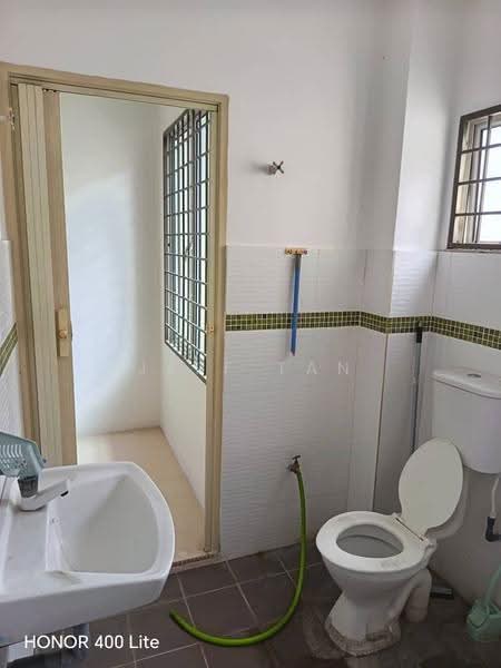 Rumah Teres 2.5-Tingkat untuk Dijual di Bandar Baru Tambun (Tambun) - Jeff Tan - Bathroom - PropertyGuru.com.my