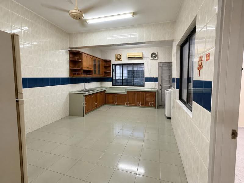 2-storey Terraced House for Sale in Ampang Jaya (Ampang) - CY Yong - Kitchen - PropertyGuru.com.my