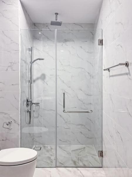 Kediaman Servis untuk Disewa di Met 1 Residences - Kim Ling - Bathroom - PropertyGuru.com.my