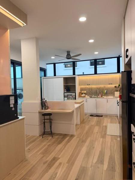 Semi-Detached House for Sale in Johor Bahru (Johor) - Carson . - Kitchen - PropertyGuru.com.my