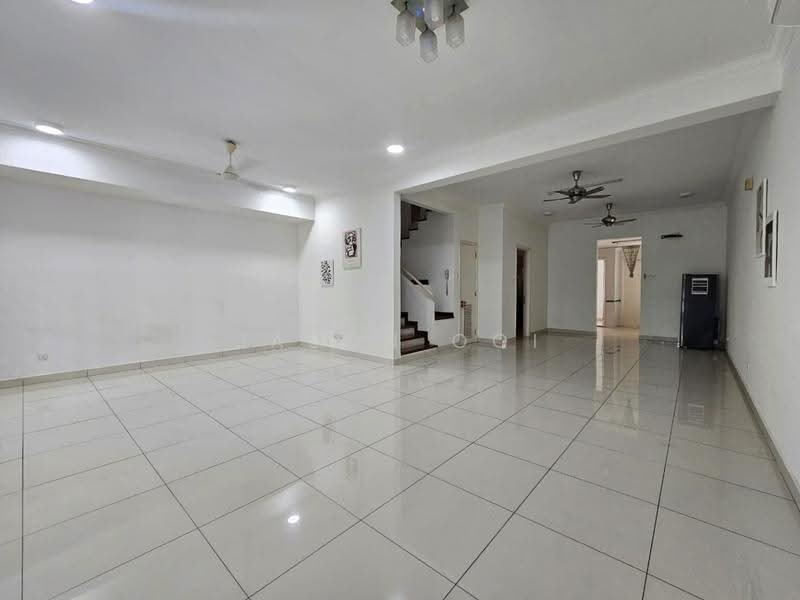 2.5-storey Terraced House for Rent in Petaling Jaya (Selangor) - Jason Ooi - Living Room - PropertyGuru.com.my