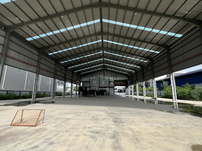 Detached Factory for Sale in Shah Alam (Selangor) - Edward Pek Thian Kor - Exterior - PropertyGuru.com.my