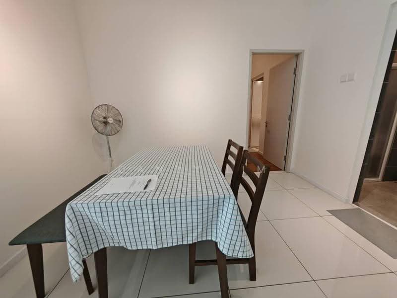 Service Residence for Rent at The Glenz @ Glenmarie - Danny Lim - Dining Room - PropertyGuru.com.my