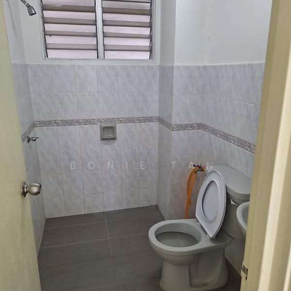 Apartment for Rent at Pangsapuri Sri Mekar - Bonie Tan - PropertyGuru.com.my