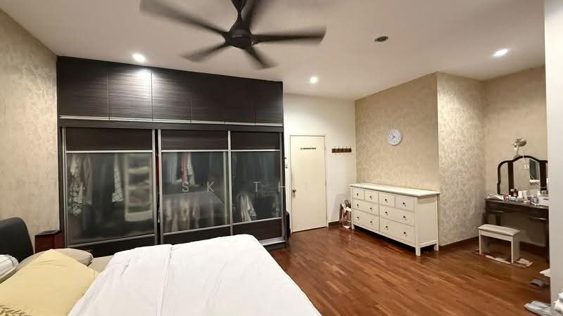 Terraced House for Sale in Kota Kemuning (Shah Alam) - SK Thiam - Bedroom - PropertyGuru.com.my