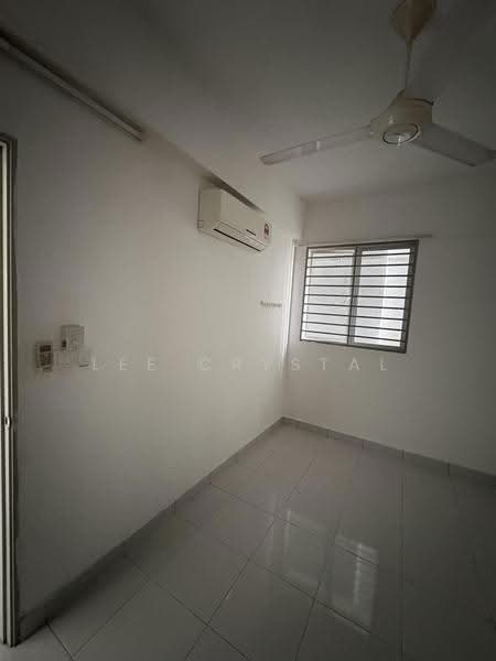 Apartment for Rent at The Residence 1 @ Tiara South - Lee Crystal - Interior - PropertyGuru.com.my