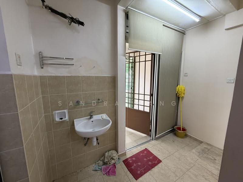 Rumah Teres 2-Tingkat untuk Dijual di Bandar Utama 2 (Bandar Utama) - Sandra Wang - Bathroom - PropertyGuru.com.my