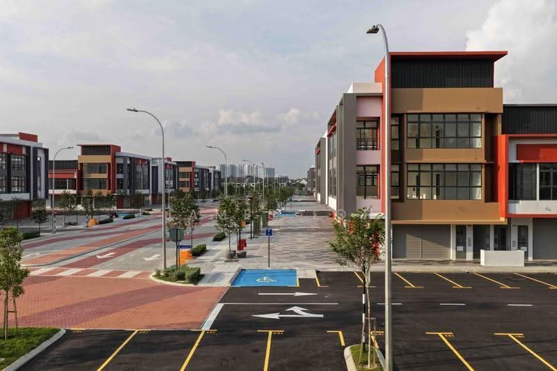 Shop / Office for Rent in Bandar Rimbayu (Telok Panglima Garang) - James Loh - Exterior - PropertyGuru.com.my