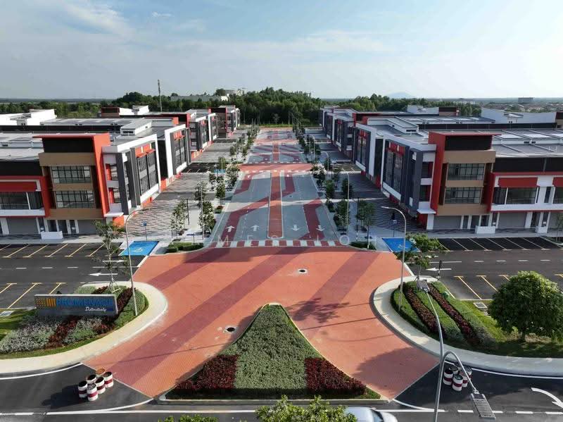 Shop / Office for Rent in Bandar Rimbayu (Telok Panglima Garang) - James Loh - Exterior - PropertyGuru.com.my