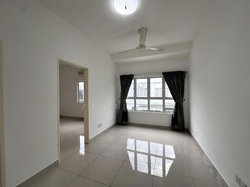 Semi-Detached House for Sale in Setia Damai (Setia Alam) - Jess Tee - Living Room - PropertyGuru.com.my