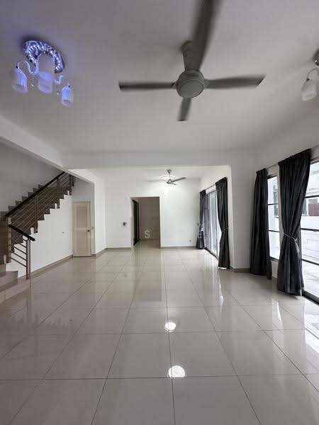 Semi-Detached House for Sale in Setia Damai (Setia Alam) - Jess Tee - Living Room - PropertyGuru.com.my