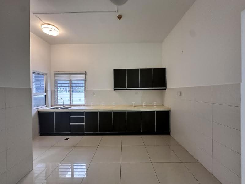 Semi-Detached House for Sale in Setia Damai (Setia Alam) - Jess Tee - Kitchen - PropertyGuru.com.my