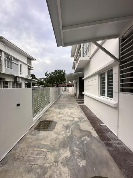 Semi-Detached House for Sale in Setia Damai (Setia Alam) - Jess Tee - Exterior - PropertyGuru.com.my