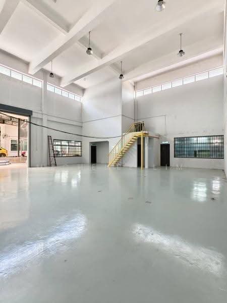 Kilang Berkembar untuk Disewa di Kawasan Perindustrian Mount Austin (Tebrau) - Michelle Lim - Interior - PropertyGuru.com.my