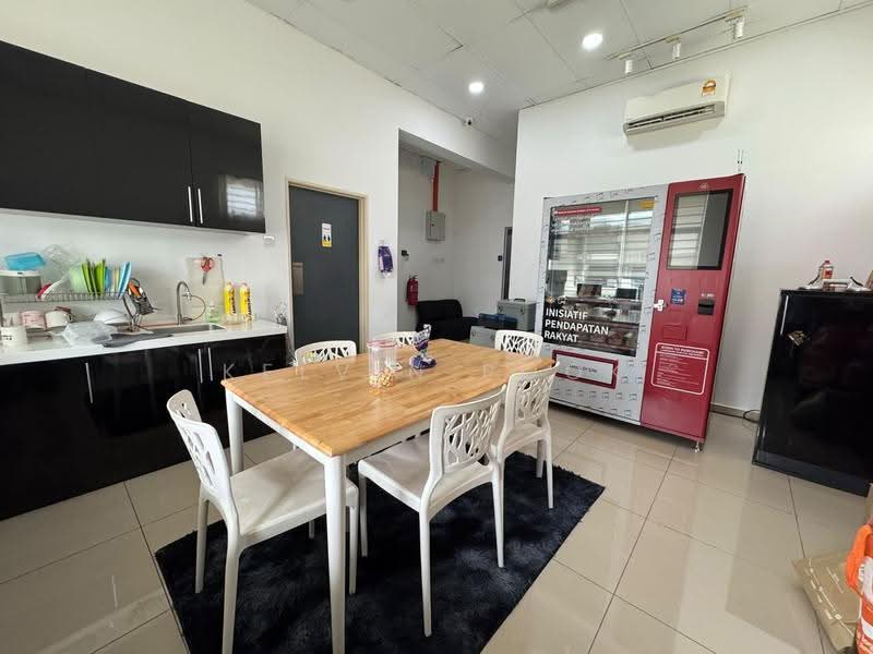 Pejabat untuk Dijual di Cyberjaya (Selangor) - Kelvin Pook - Kitchen - PropertyGuru.com.my