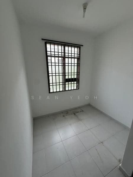 Flat for Sale at Taman Sri Pulai Perdana - Sean Yeoh - Interior - PropertyGuru.com.my