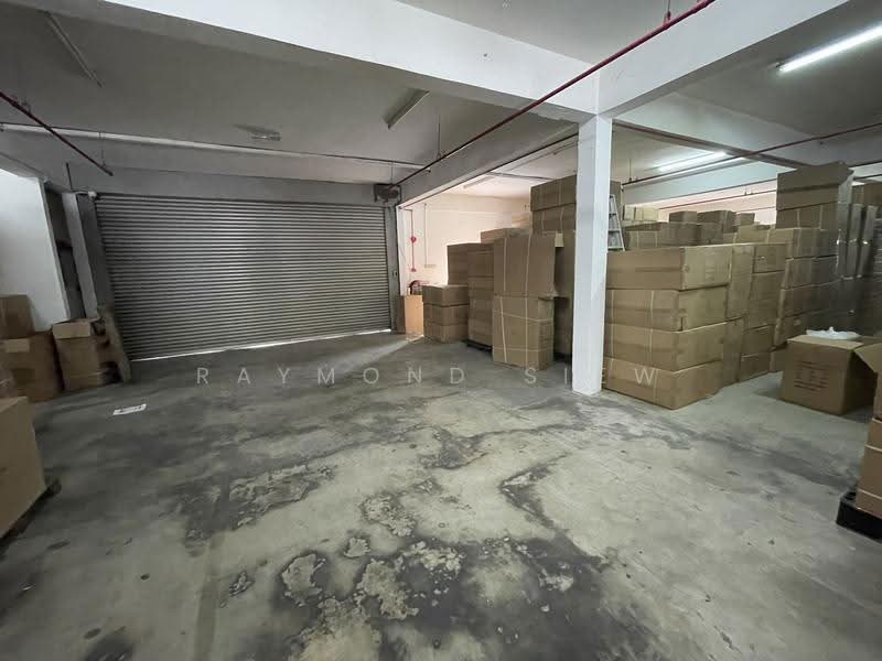Warehouse for Rent in Sungai Buloh (Selangor) - Raymond Siew - Interior - PropertyGuru.com.my