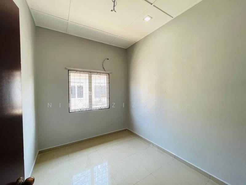 2-storey Terraced House for Sale in Taman Puchong Intan (Puchong) - Nik Hazizullah - PropertyGuru.com.my