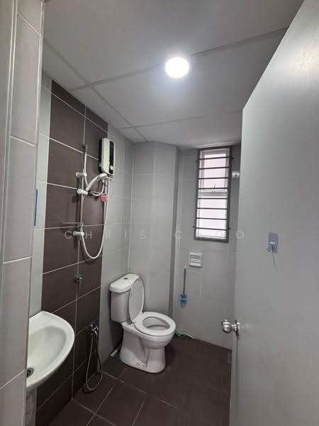Kediaman Servis untuk Disewa di M3 Residency - Chris Choo - Bathroom - PropertyGuru.com.my