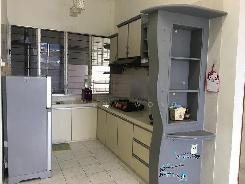 Kondominium untuk Dijual di N-Park Condominium - Rainny Wong - Kitchen - PropertyGuru.com.my